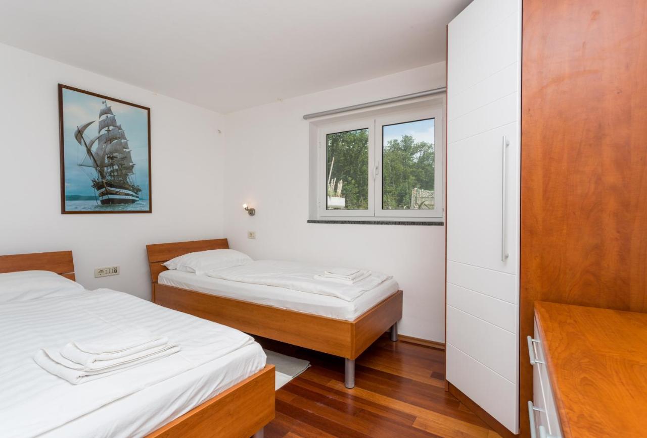 Molnar Resort Apartment Sergej Brzac Esterno foto